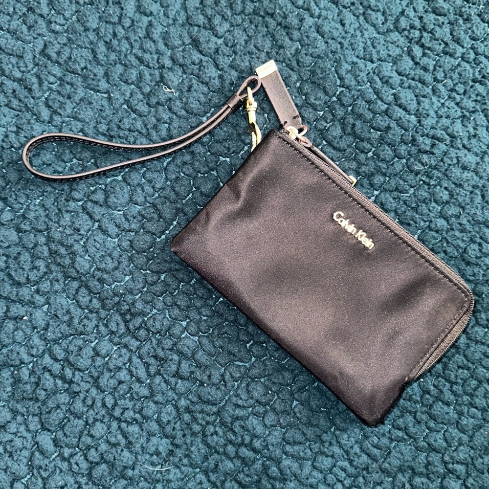 Calvin Klein mini wristlet 6”x4” 2 pockets